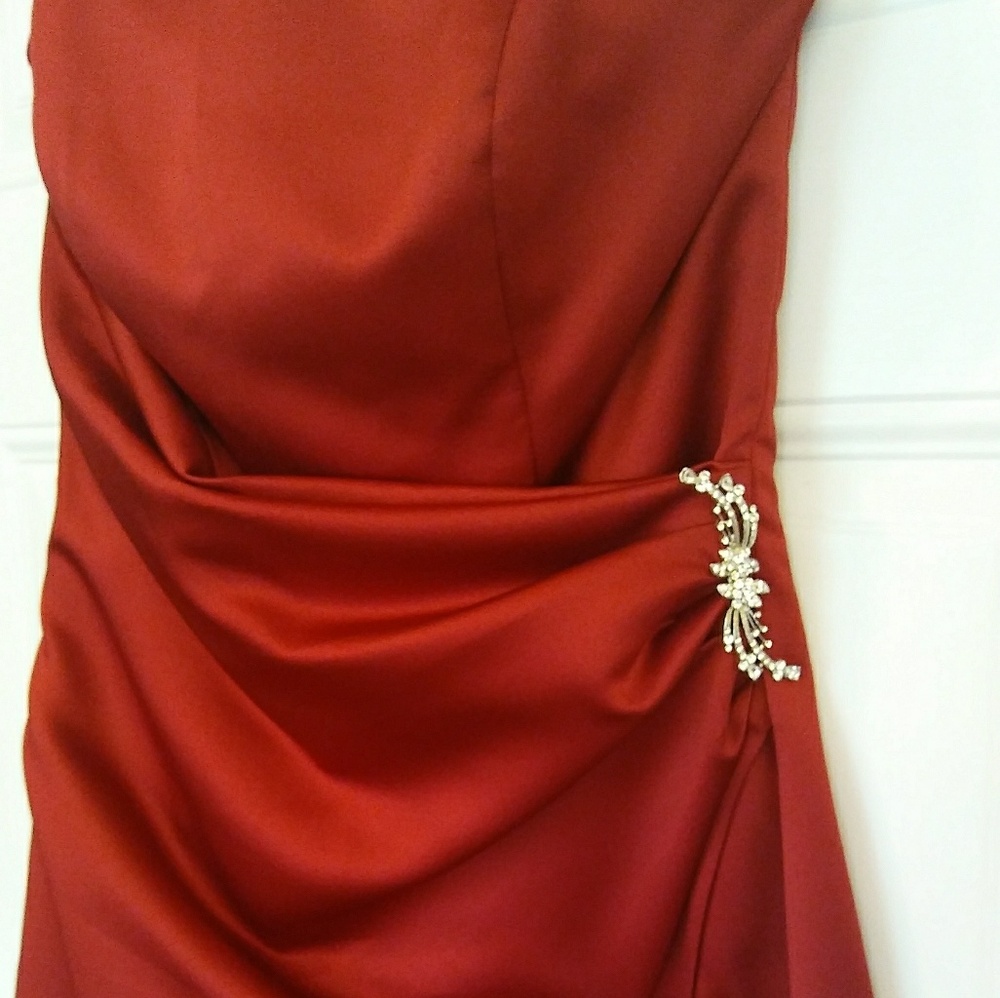 David's Bridal Strapless Satin Gown in Deep Red with Crystal Brooch